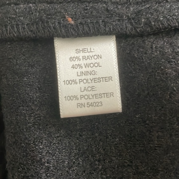 Elegant Banana Republic dress with accent lacing on side - Picture 5 of 5